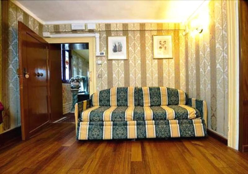 Locanda Antico Fiore Венеція Екстер'єр фото