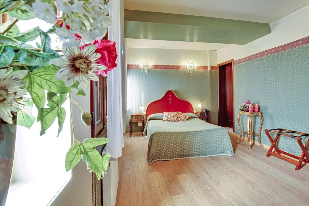 Locanda Antico Fiore Венеція Екстер'єр фото