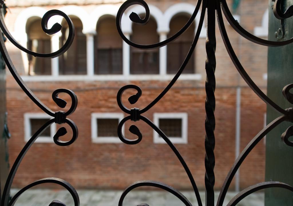 Locanda Antico Fiore Венеція Екстер'єр фото