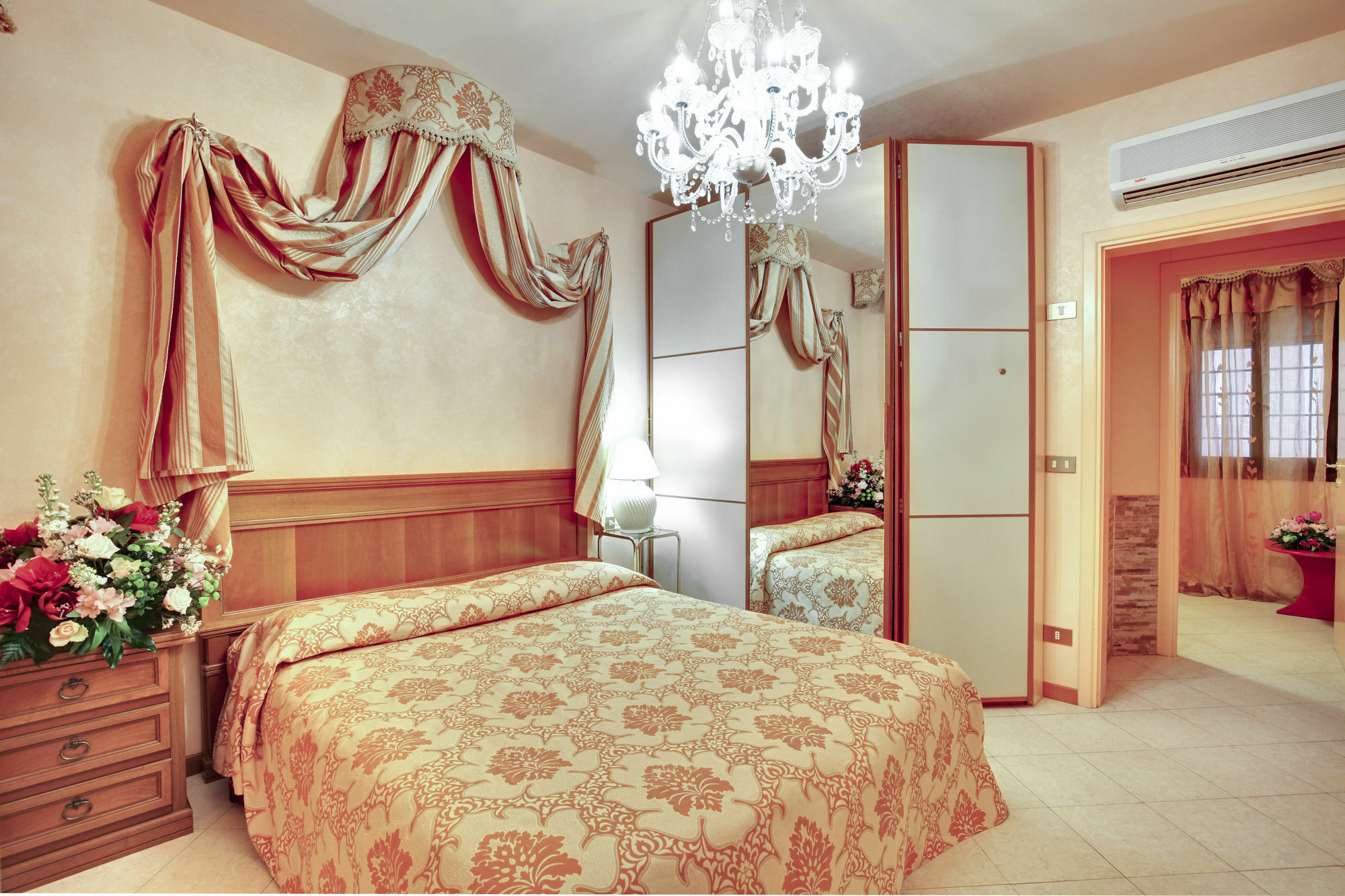 Locanda Antico Fiore Венеція Екстер'єр фото